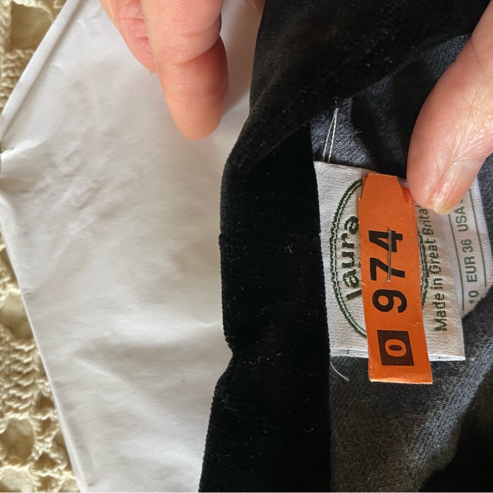 Laura Ashley skirt suit US8 - Picture 4 of 5